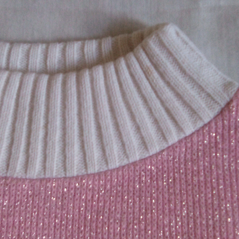 Pink & white floral Sweater - Picture 7 of 10